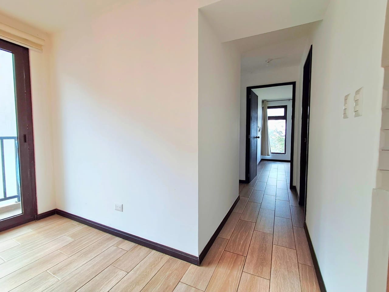 APARTAMENTO EN VENTA EDIFICIO NAGANO 81 MTS2, PIEDRA PARADA, CRISTO REY ZONA 16 — Apartamento en Venta en Zona 16, Guatemala, Ciudad — foto 6 de 17