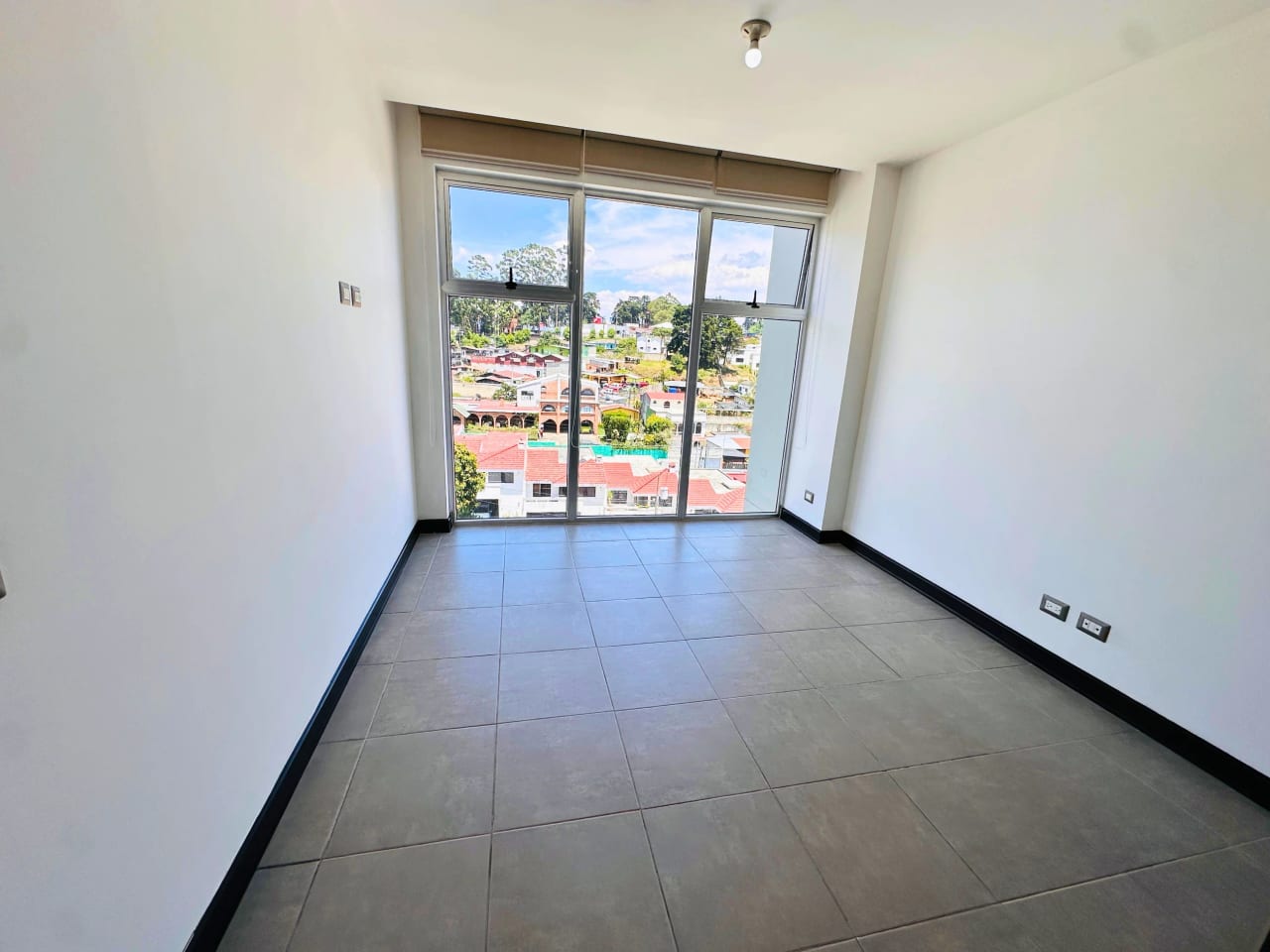 APARTAMENTO EN RENTA, EDIFICIO DESTINY 60 MTS2, 2 DORMITORIOS, CARRETERA A EL SALVADOR. — Apartamento en Alquiler en Destiny Sky Homes, Carretera a El Salvador, Guatemala, Ciudad — foto 4 de 17