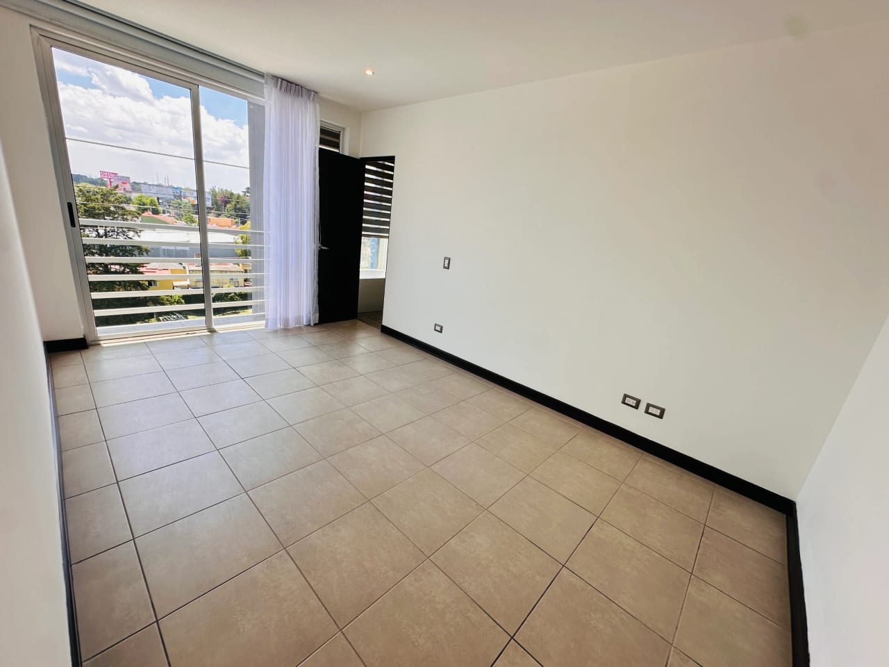 APARTAMENTO EN VENTA, EDIFICIO DESTINY 93 MTS2, 3 DORMITORIOS, CARRETERA A EL SALVADOR — Apartamento en Venta en Destiny Sky Homes, Carretera a El Salvador, Guatemala, Ciudad — foto 5 de 16