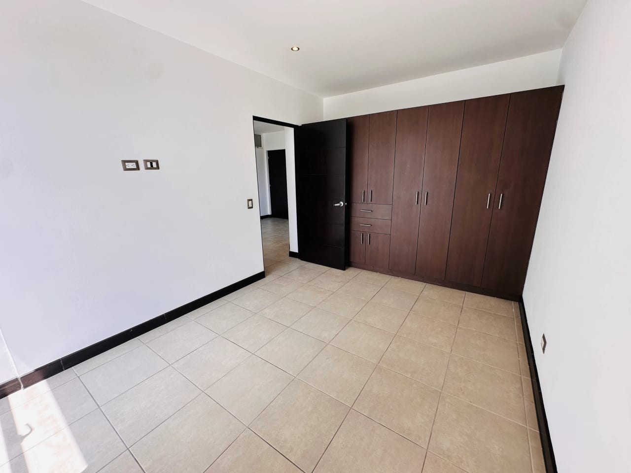 APARTAMENTO EN VENTA, EDIFICIO DESTINY 93 MTS2, 3 DORMITORIOS, CARRETERA A EL SALVADOR — Apartamento en Venta en Destiny Sky Homes, Carretera a El Salvador, Guatemala, Ciudad — foto 12 de 16