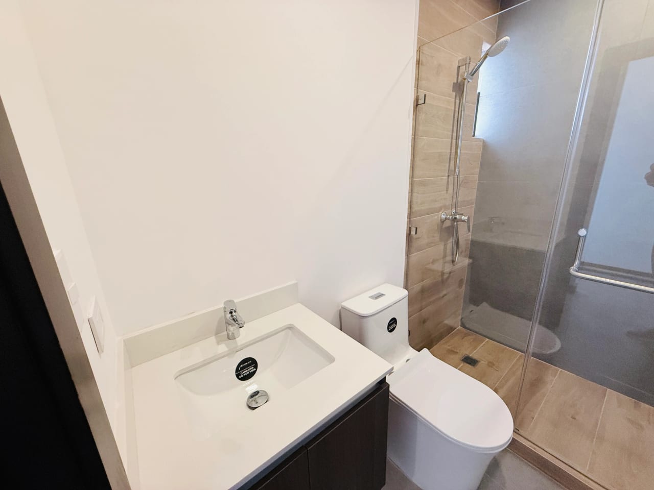 Apartamento para Estrenar 3 Habs. Desde 81Mts2 Edif. Arles Zona 15 — Apartamento en Alquiler en Arles, Zona 15, Guatemala, Ciudad — foto 4 de 17