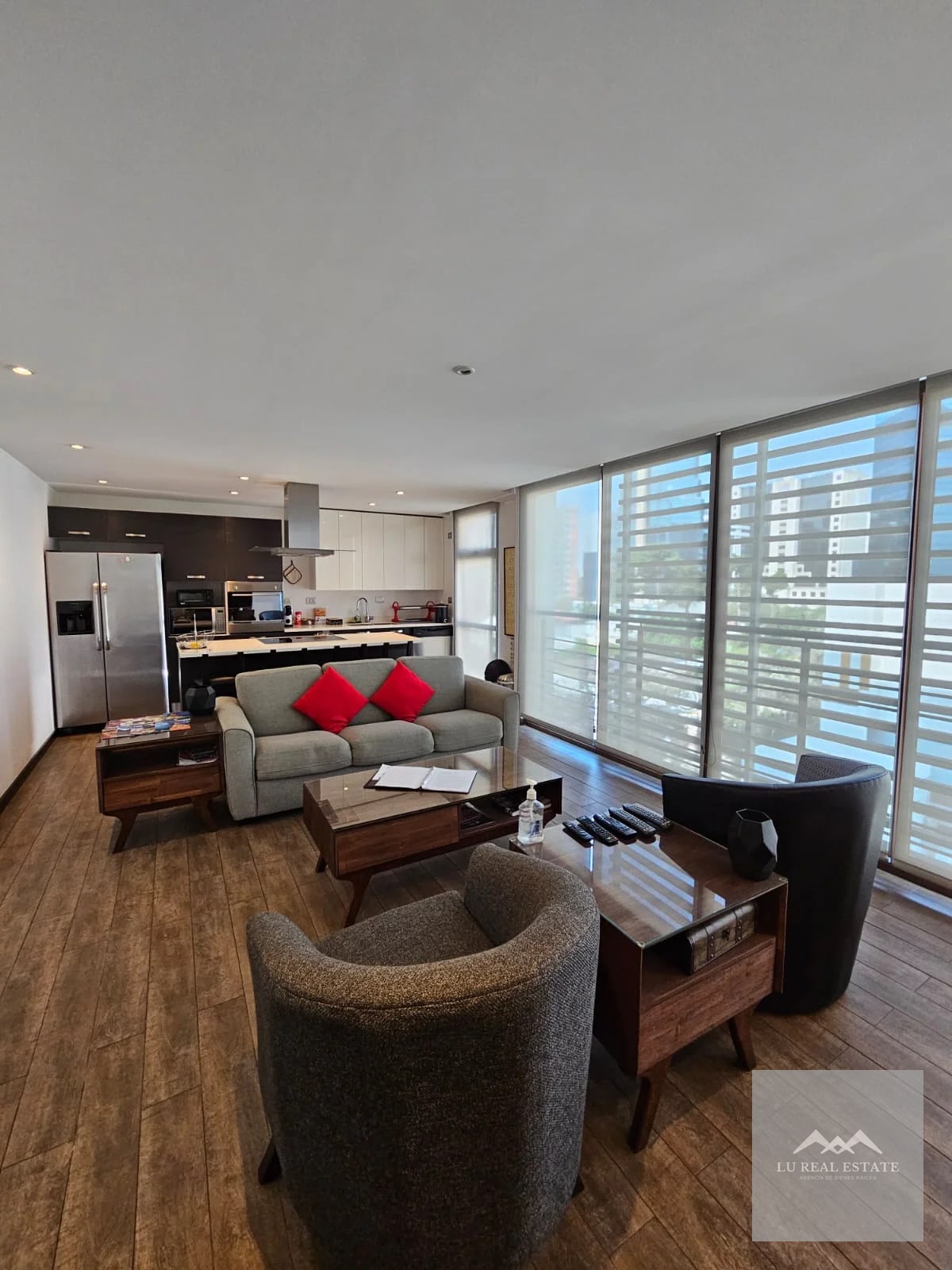 Espectacular apartamento en z10 - 7