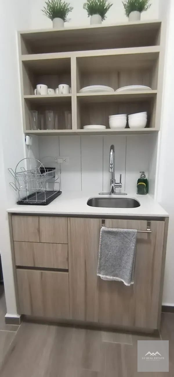 Apartamento tipo estudio z13 — Apartamento en Alquiler en Zona 10, Guatemala, Ciudad — foto 2 de 5