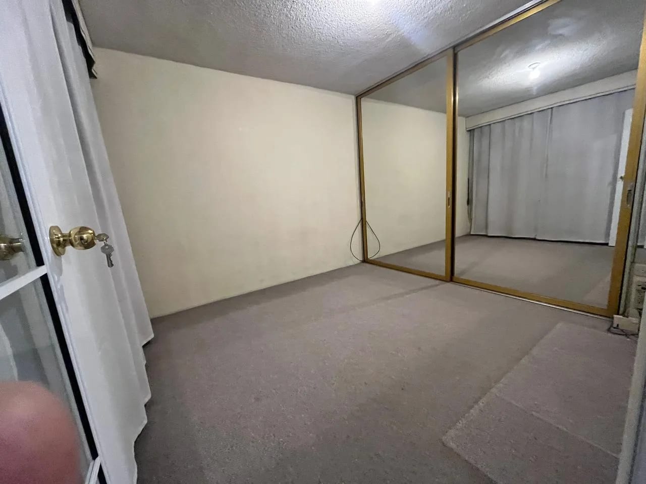 amplio apartamento en zona 10, Edificio Bouganvllia — Apartamento en Alquiler en Bouganvillia, Zona 10, Guatemala, Ciudad — foto 6 de 12