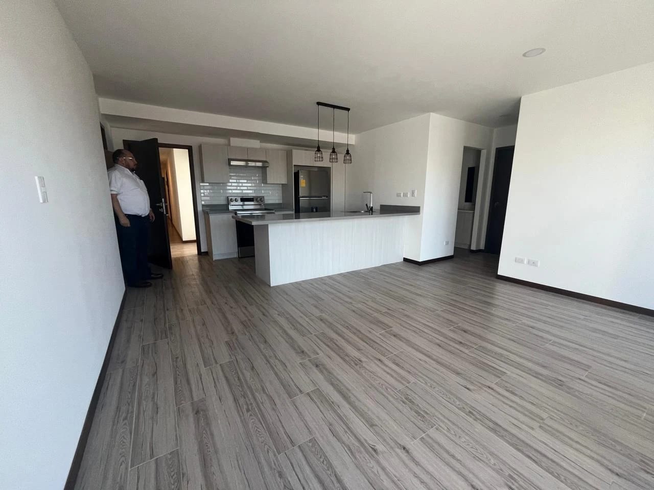 lindo apartamento de dos dormitorios para estrenar en NEO 2 — Apartamento en Alquiler en Neo Apartamentos, Zona 10, Guatemala, Ciudad — foto 7 de 17