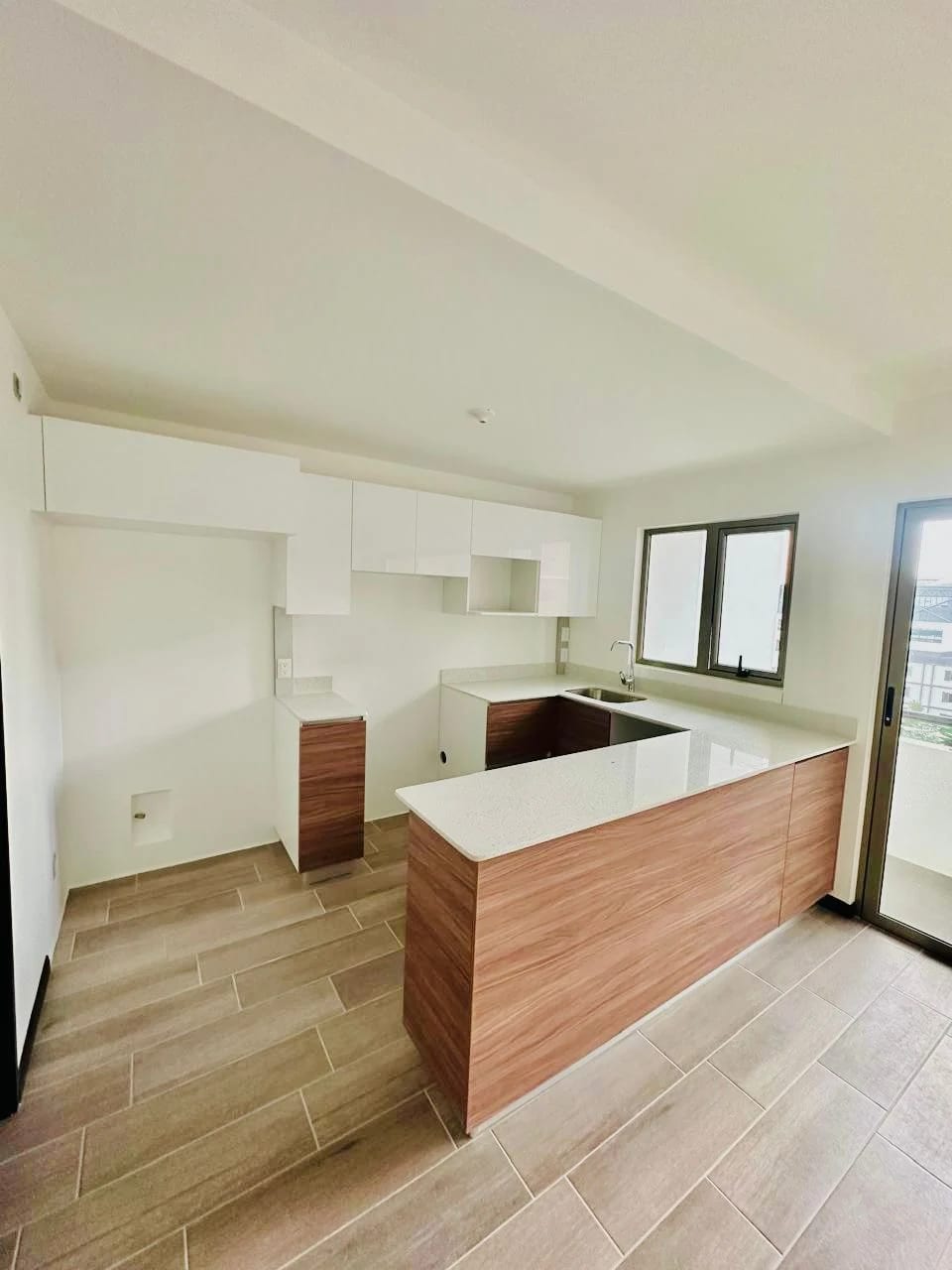 Hermosos Apartamentos de 3 dormitorios en alquiler en zona 14 La Villa — Apartamento en Alquiler en Zona 14, Guatemala, Ciudad — foto 6 de 15