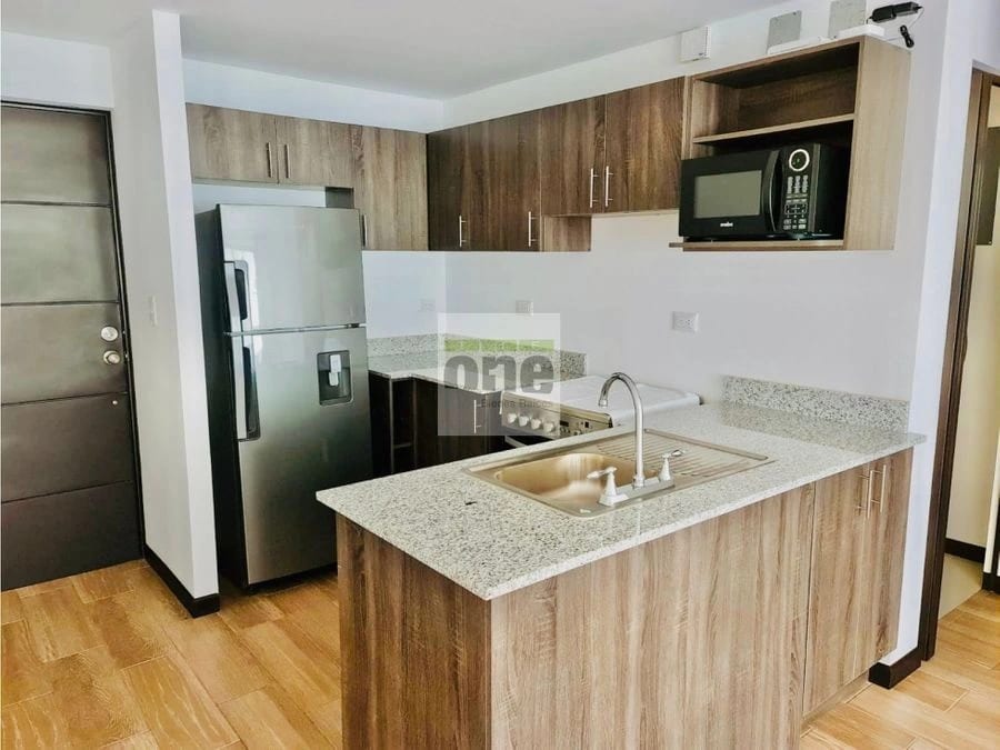 Apartamento de 2 Dormitorios con 2 Parqueos en zona 12 — Apartamento en Venta en Zona 12, Guatemala, Ciudad — foto 2 de 10