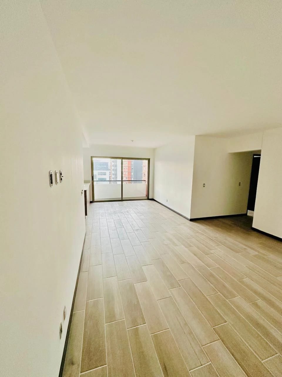 Apartamento de 3 dormitorios en alquiler en zona 14 LA VILLA — Apartamento en Alquiler en Zona 14, Guatemala, Ciudad — foto 4 de 15
