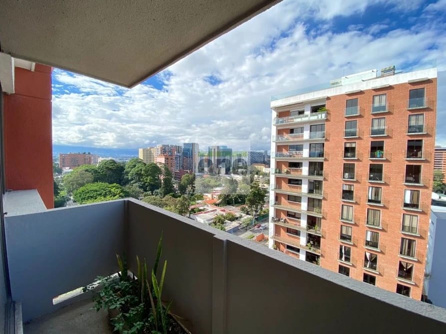 Apartamento Amueblado en Alquiler - en zona 10 — Apartamento en Alquiler en Zona 10, Guatemala, Ciudad — foto 5 de 11