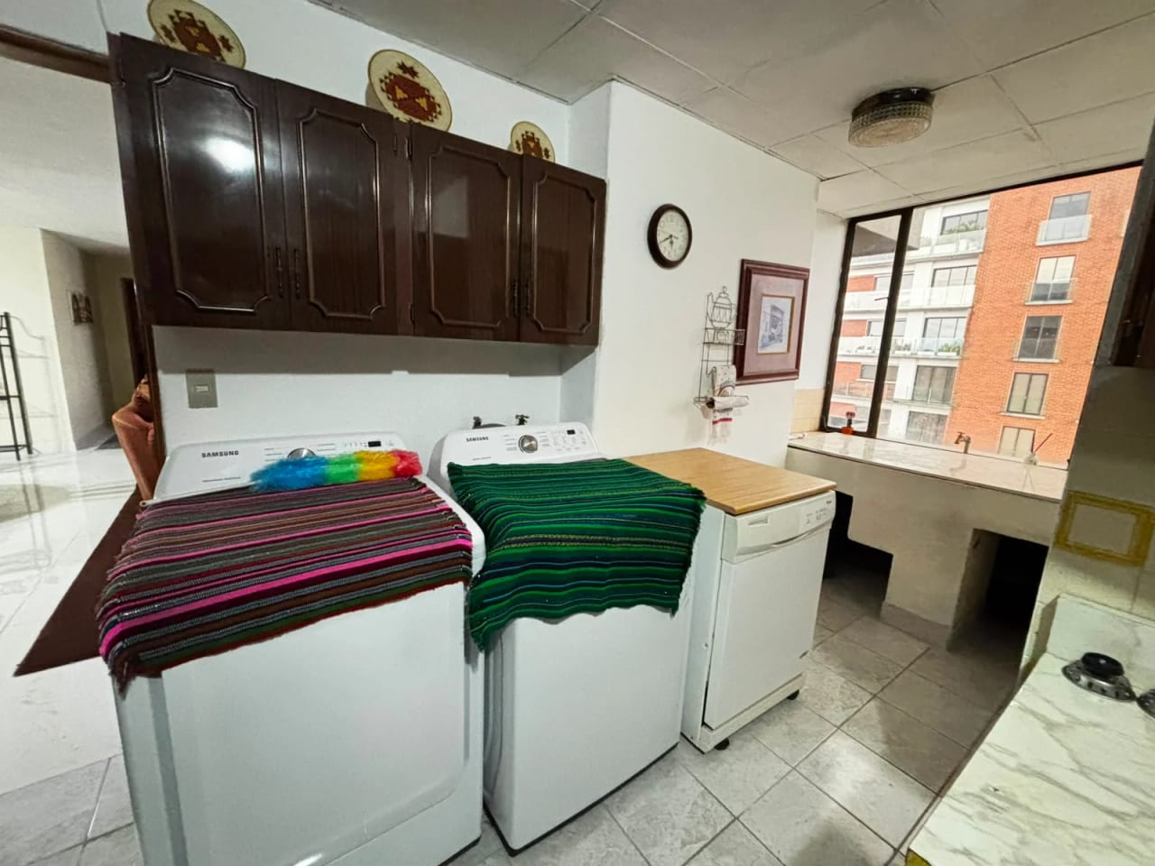 Apartamento Amueblado en Alquiler - en zona 10 — Apartamento en Alquiler en Zona 10, Guatemala, Ciudad — foto 8 de 11