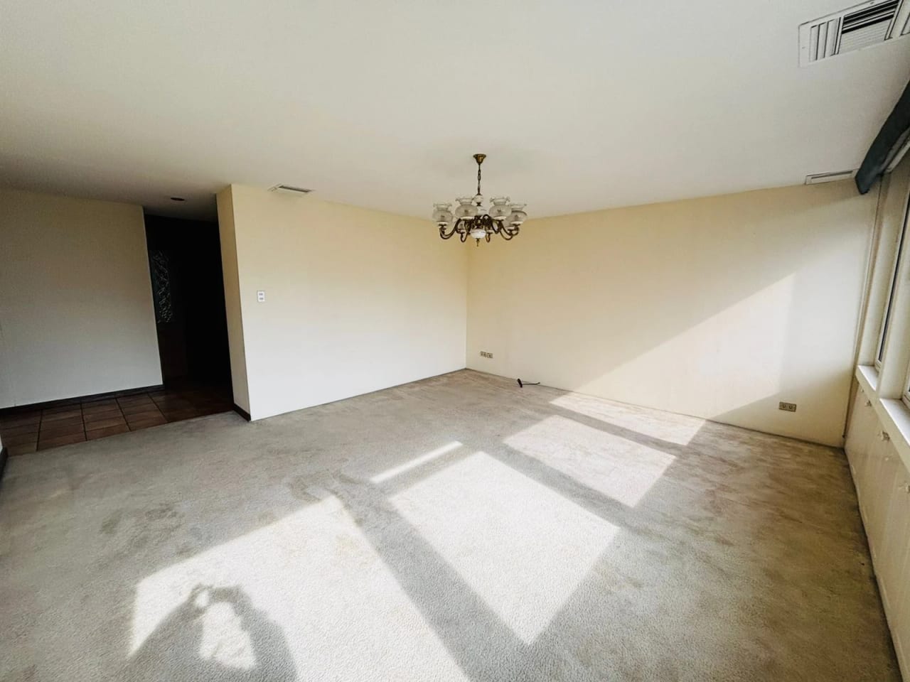 Apartamento en Avenida Reforma muy amplio ZONA 10 — Apartamento en Alquiler en Zona 10, Guatemala, Ciudad — foto 6 de 17