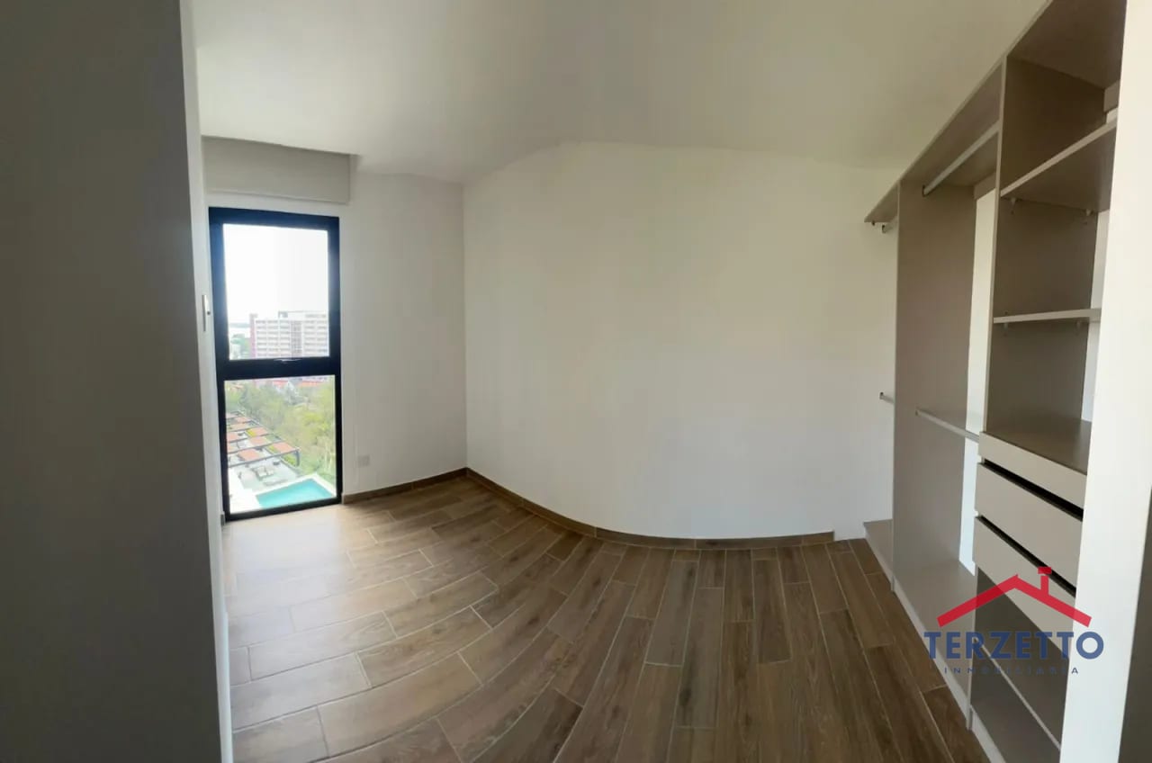 Apartamento en Parque 14 — Apartamento en Alquiler en Parque 14, Zona 14, Guatemala, Ciudad — foto 3 de 15