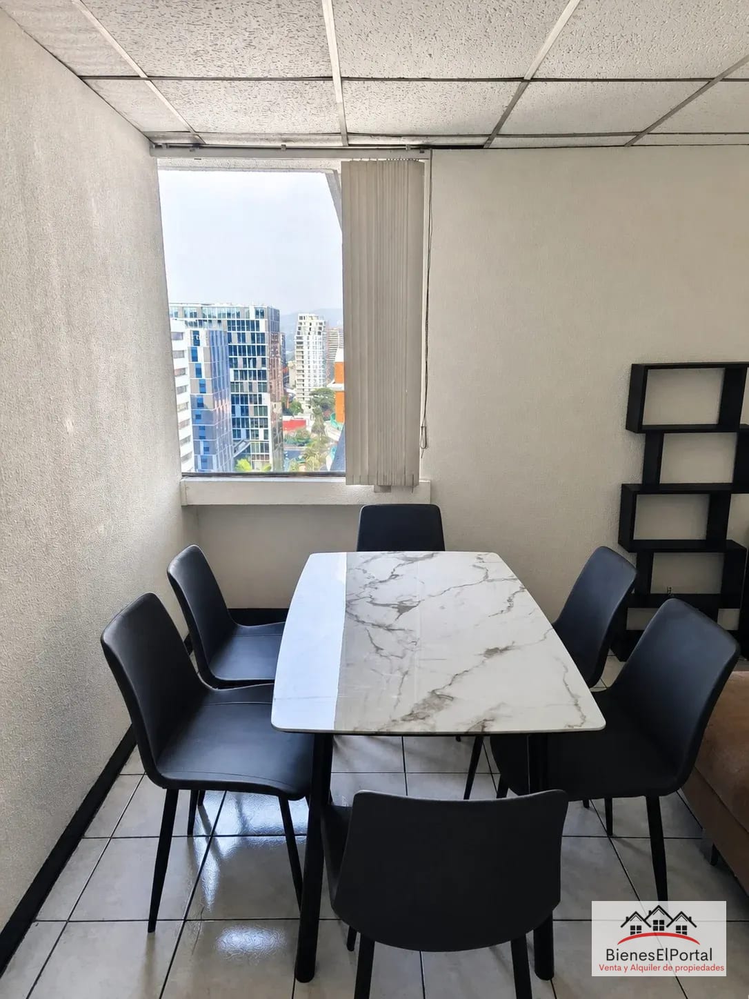 Apartamento en Reforma Montúfar Zona 10 — Apartamento en Alquiler en Reforma Montúfar, Zona 10, Guatemala, Ciudad — foto 3 de 7