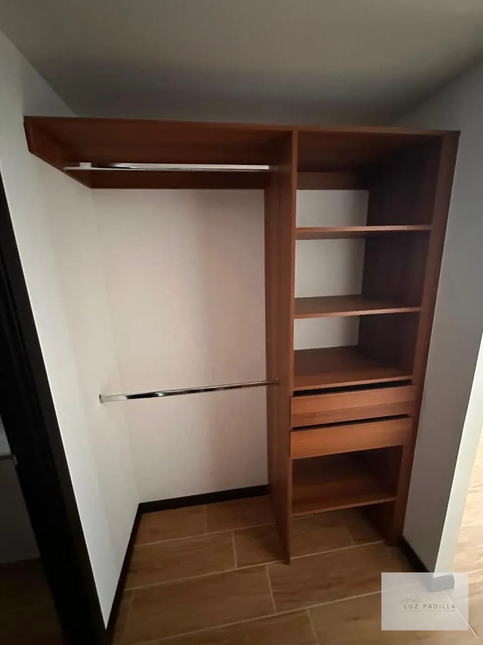 APARTAMENTO EN EDIFICIO ESSENZA ZONA 13 — Apartamento en Venta en Zona 13, Guatemala, Ciudad — foto 8 de 16