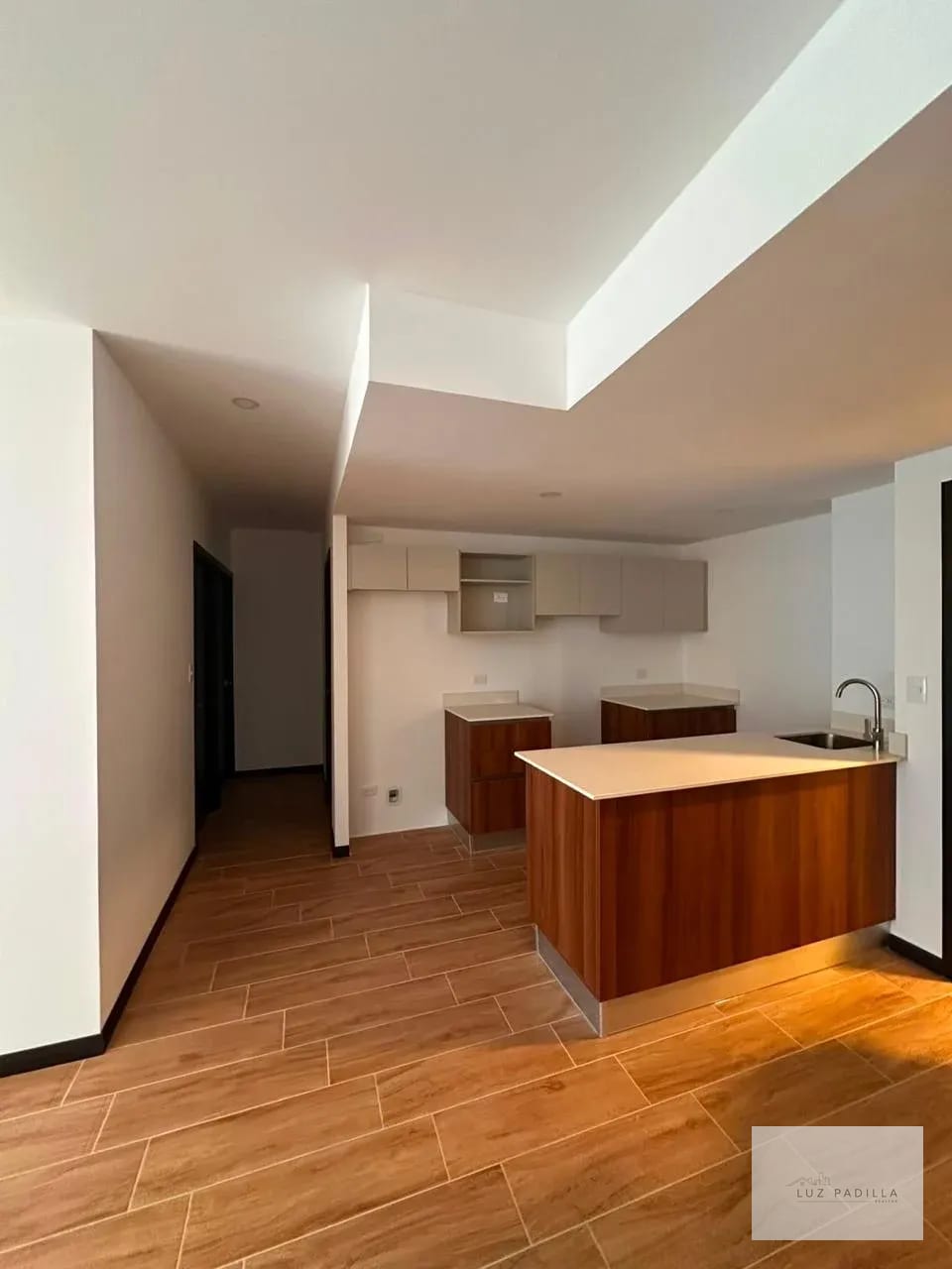 APARTAMENTO EN EDIFICIO ESSENZA ZONA 13 — Apartamento en Venta en Zona 13, Guatemala, Ciudad — foto 7 de 16