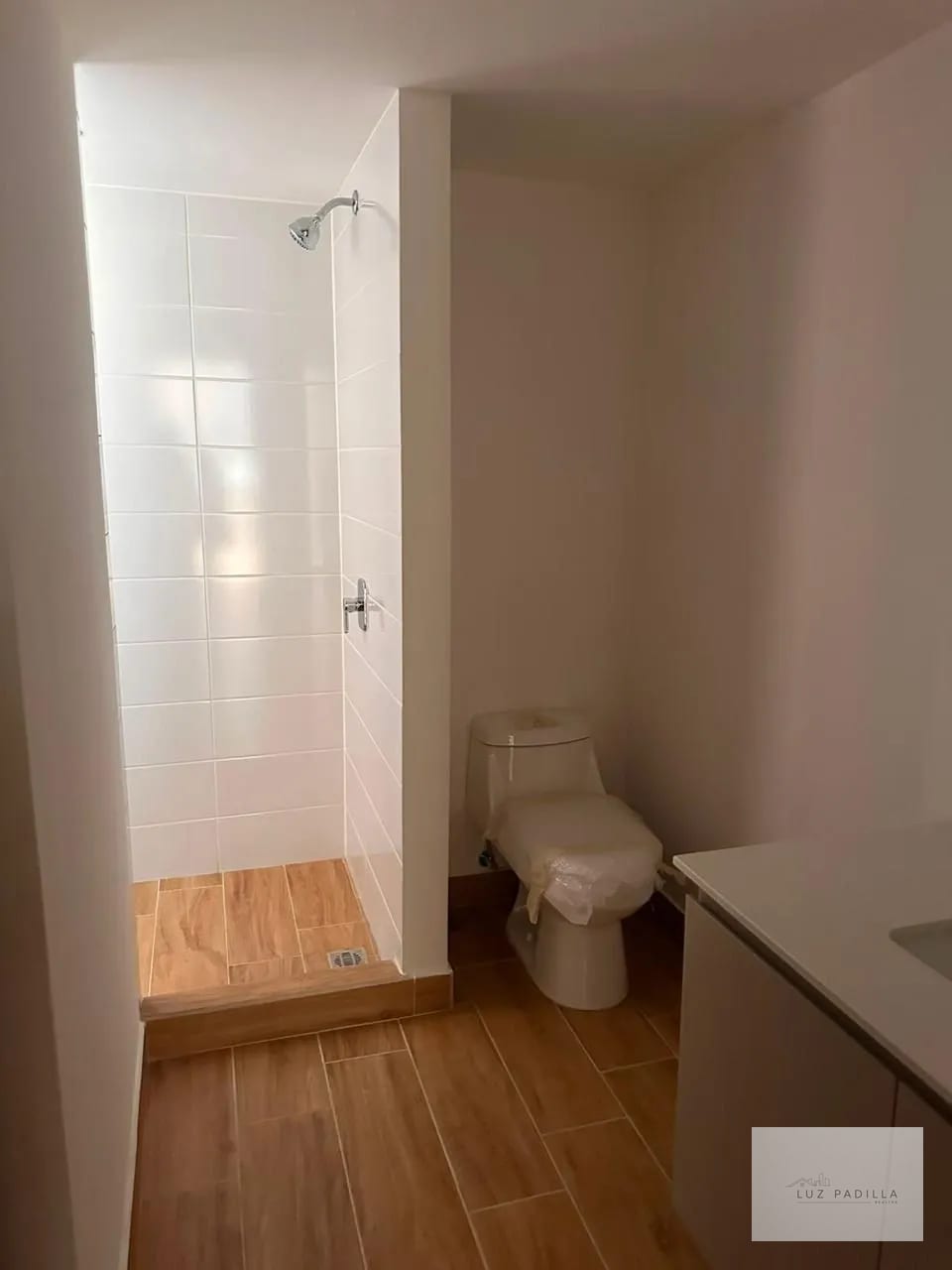APARTAMENTO EN EDIFICIO ESSENZA ZONA 13 — Apartamento en Venta en Zona 13, Guatemala, Ciudad — foto 9 de 16