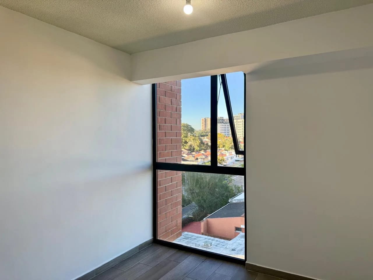 APARTAMENTO EN VENTA EN ZONA 11 EDIFICIO ARALIA — Apartamento en Venta en Aralia Mariscal, Zona 11, Guatemala, Ciudad — foto 9 de 17