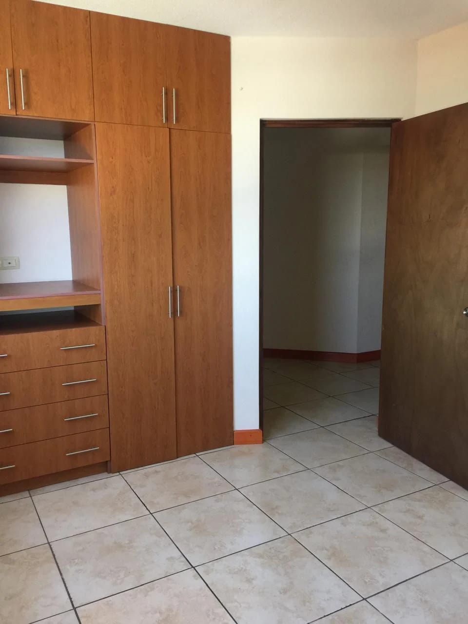 APARTAMENTO EN VENTA EN ZONA 12 ALTOS DE LA COLINA — Apartamento en Venta en Altos de la colonia, Zona 12, Guatemala, Ciudad — foto 9 de 16