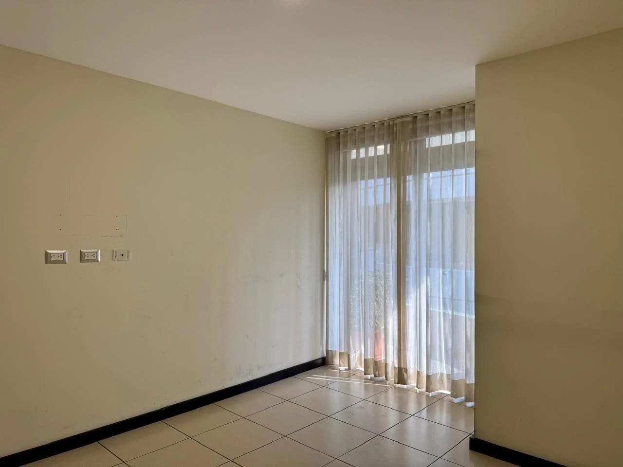 APARTAMENTO EN VENTA EN MIRAGE ZONA 11 — Apartamento en Venta en Mirage las charcas, Zona 11, Guatemala, Ciudad — foto 4 de 17