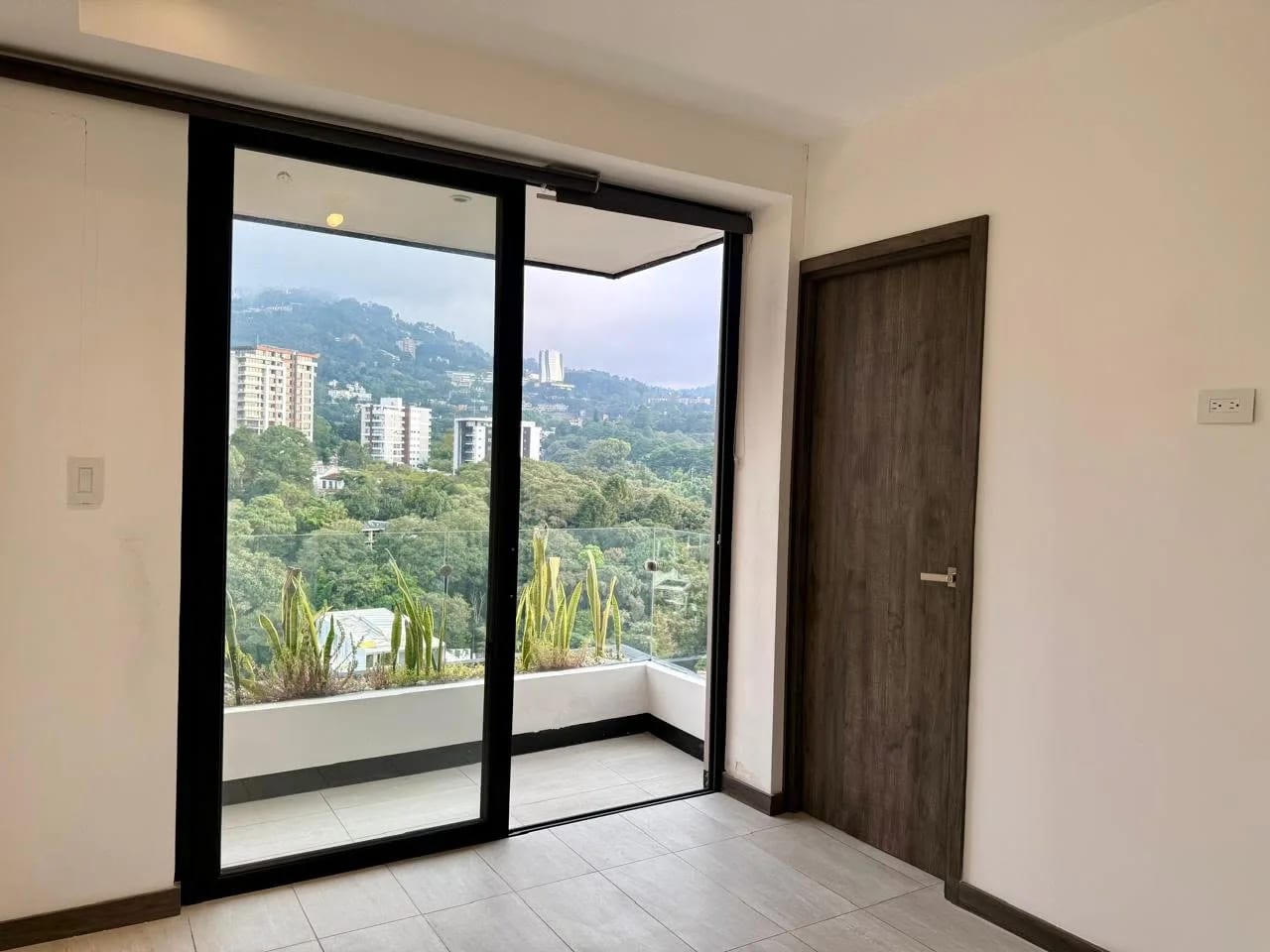 APARTAMENTO EN VENTA EN MOREA ZONA 15 — Apartamento en Venta en Morea, Zona 15, Guatemala, Ciudad — foto 13 de 17
