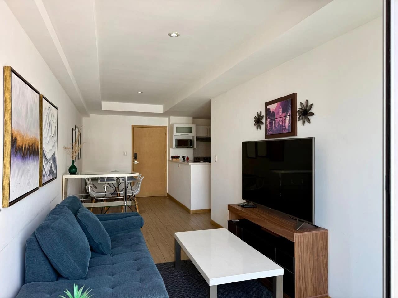 Apartamento en Venta en Zona 10, City Haus — Apartamento en Venta en City Haus, Zona 10, Guatemala, Ciudad — foto 3 de 17