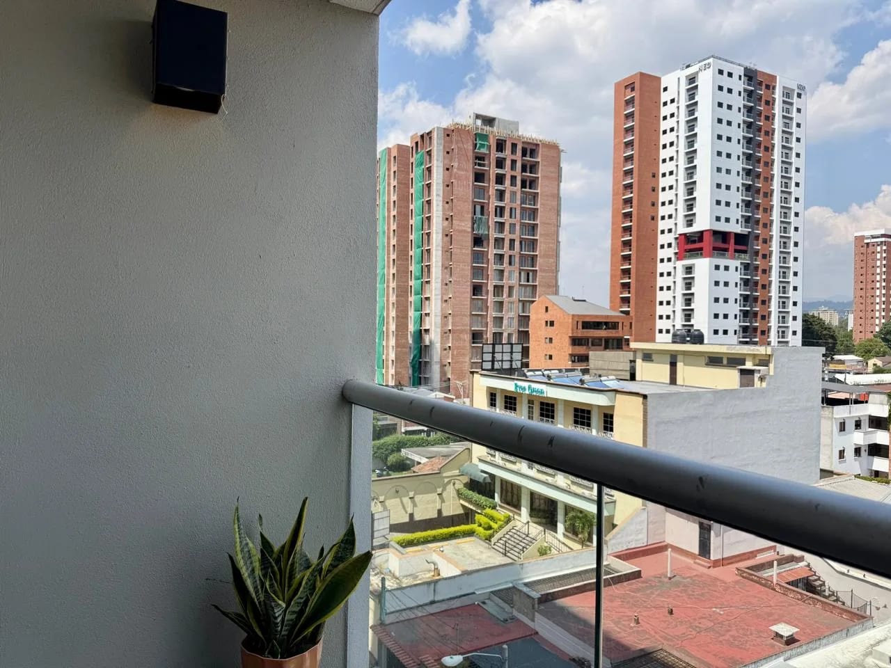 Apartamento en Venta en Zona 10, City Haus — Apartamento en Venta en City Haus, Zona 10, Guatemala, Ciudad — foto 4 de 17