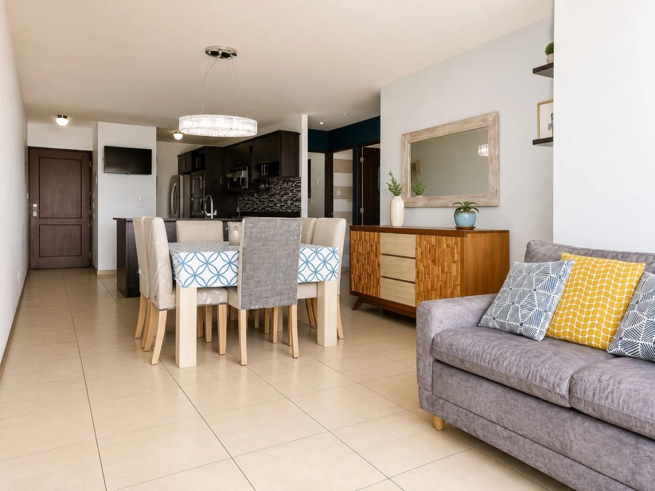 Apartamento en Venta en Zona 11, Santa María de las Charcas — Apartamento en Venta en Santa María de Las Charcas, Zona 11, Guatemala, Ciudad — foto 2 de 8