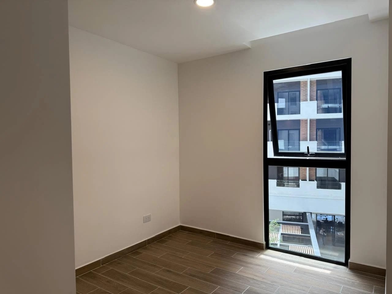Apartamento en Renta en Parque 14, Zona 14 — Apartamento en Alquiler en Parque 14, Zona 14, Guatemala, Ciudad — foto 5 de 17