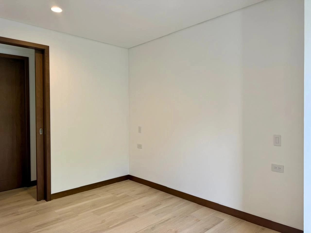 Apartamento en Renta en Zona 10, Ferré Diez — Apartamento en Alquiler en Ferré Diez, Zona 10, Guatemala, Ciudad — foto 12 de 17