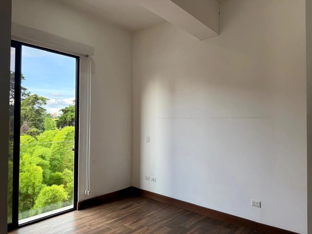 Apartamento Amueblado en Renta en Zona 14 — Apartamento en Alquiler en Zona 14, Guatemala, Ciudad — foto 7 de 17