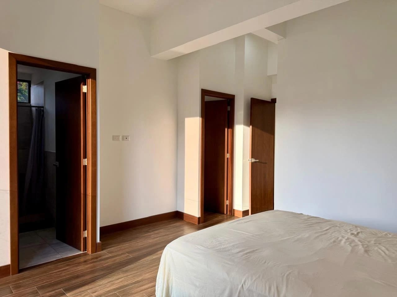 Apartamento Amueblado en Renta en Zona 14 — Apartamento en Alquiler en Zona 14, Guatemala, Ciudad — foto 15 de 17