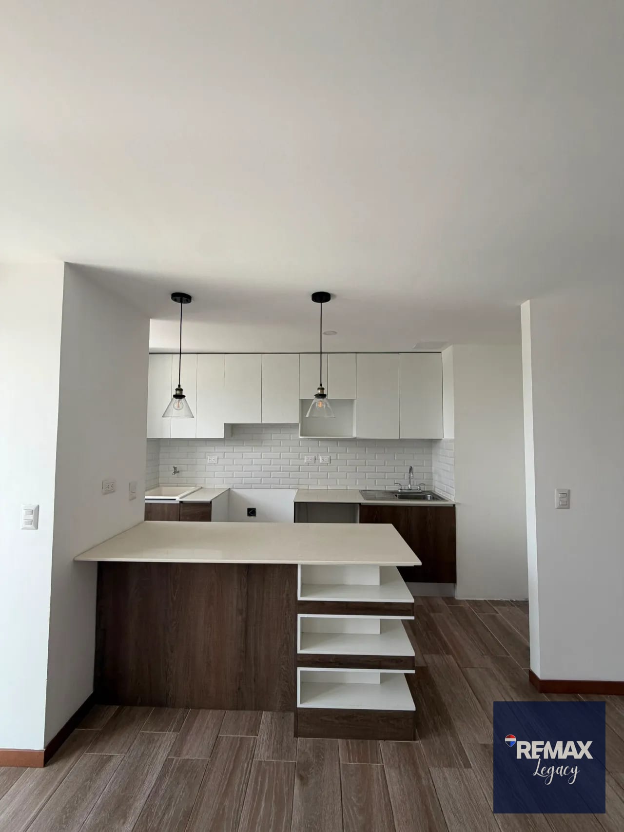 Apartamento Venta | Zona 14 La Villa | Condado Catorce — Apartamento en Venta en La Villa, Zona 14, Guatemala, Ciudad — foto 4 de 8