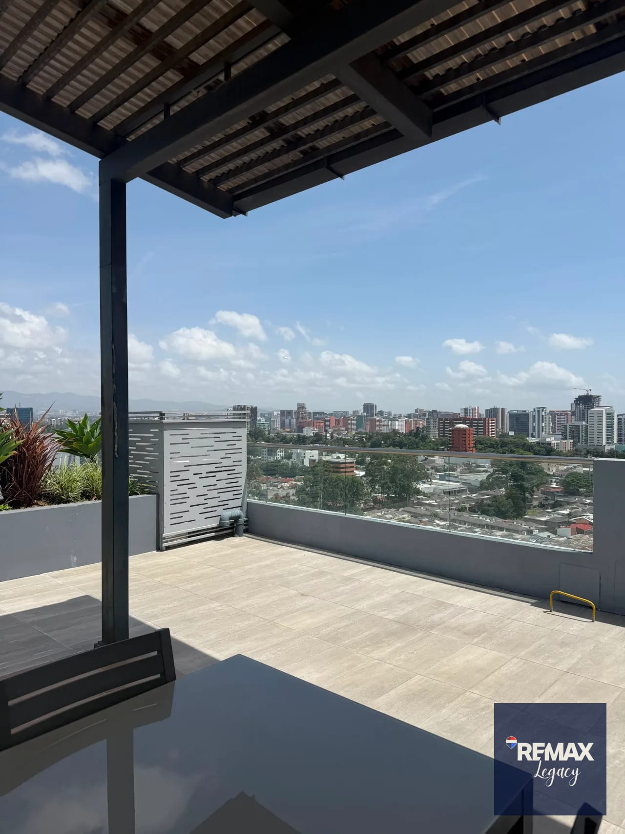Apartamento Venta | Zona 14 La Villa | Condado Catorce — Apartamento en Venta en La Villa, Zona 14, Guatemala, Ciudad — foto 7 de 8