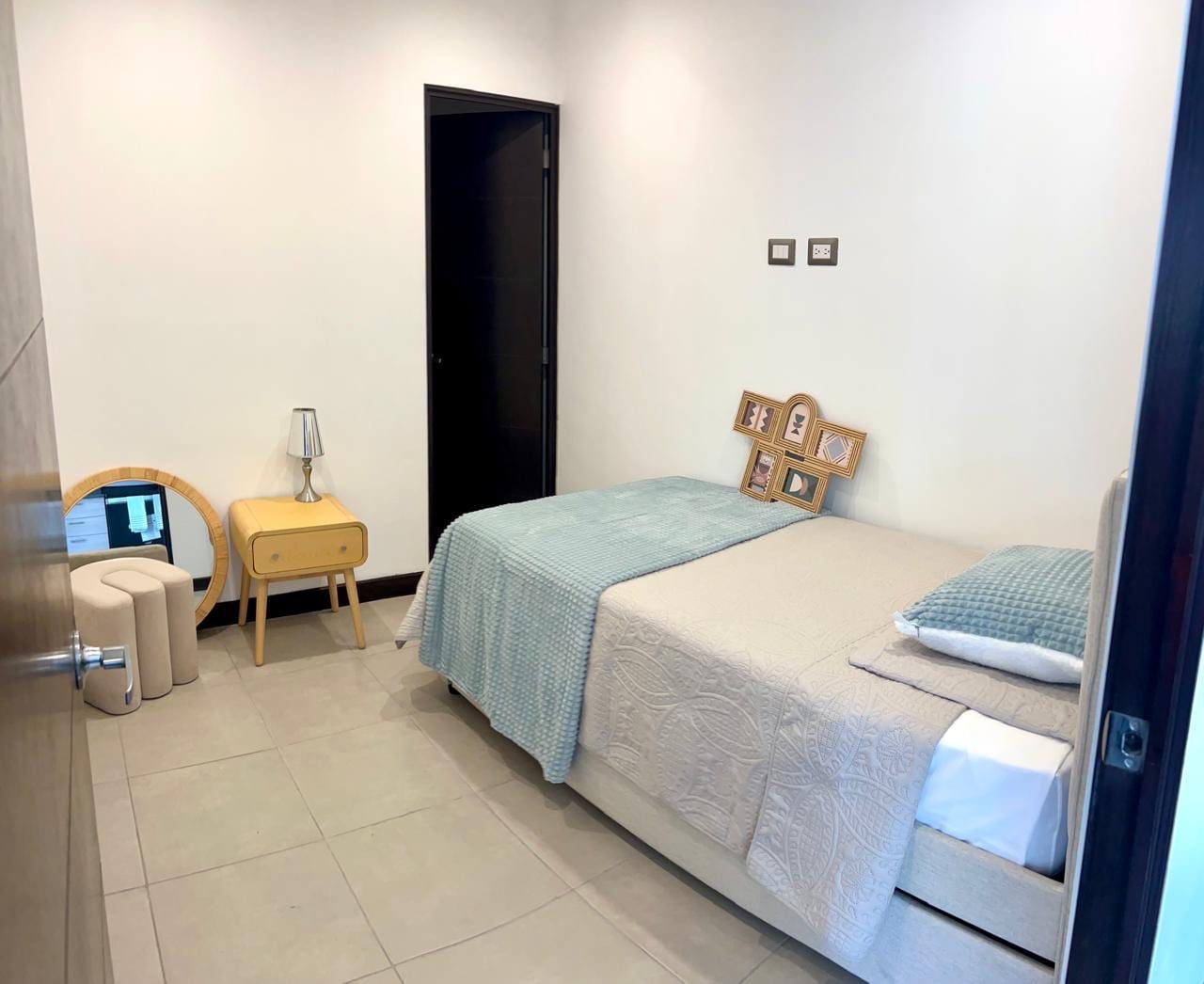 Lindo apartamento en Carreteta a El Salvador km 14.5 — Apartamento en Venta en km 11-15, Carretera a El Salvador, Guatemala, Ciudad — foto 6 de 11