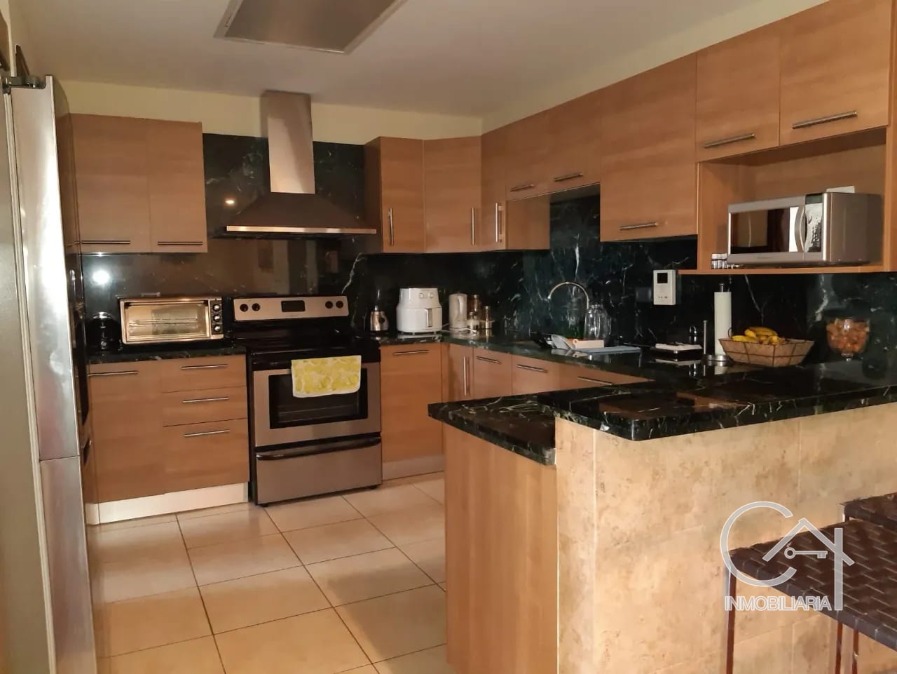 APARTAMENTO en Renta - Santa María, zona 10 — Apartamento en Alquiler en Santa María, Zona 10, Guatemala, Ciudad — foto 6 de 15