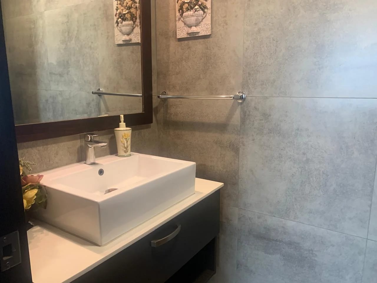PRECIOSO APARTAMENTO AMUEBLADO EN URBANA Z 10 — Apartamento en Alquiler en Urbana, Zona 10, Guatemala, Ciudad — foto 14 de 17