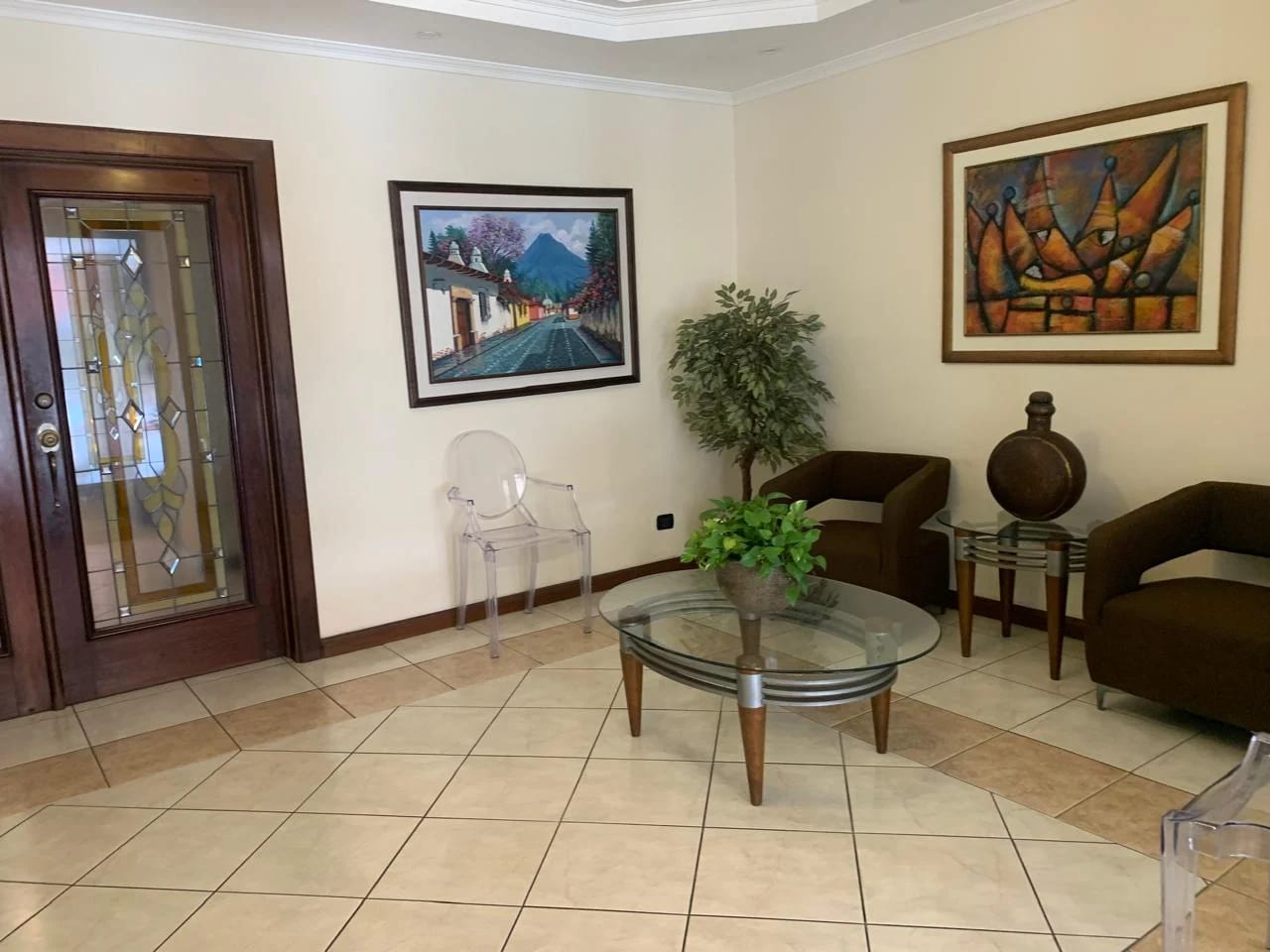 Amplio Apartamento en Zona 10 — Apartamento en Venta en Zona Viva, Zona 10, Guatemala, Ciudad — foto 4 de 12