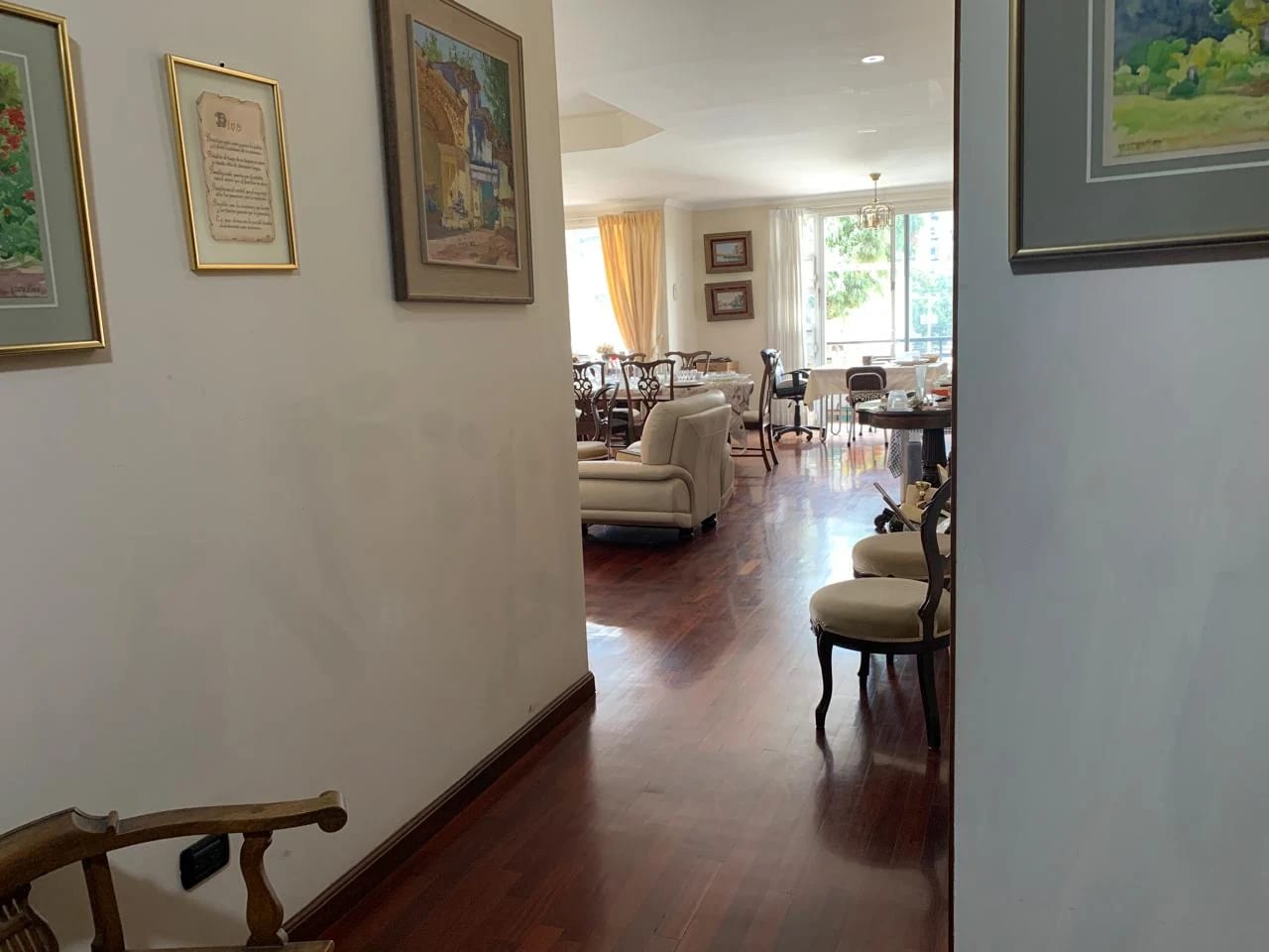 Amplio Apartamento en Zona 10 — Apartamento en Venta en Zona Viva, Zona 10, Guatemala, Ciudad — foto 1 de 12