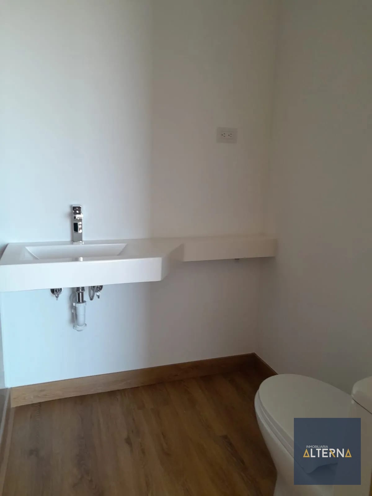 Apartamento en Renta en Zona 2 — Apartamento en Alquiler en Zona 2, Guatemala, Ciudad — foto 11 de 17
