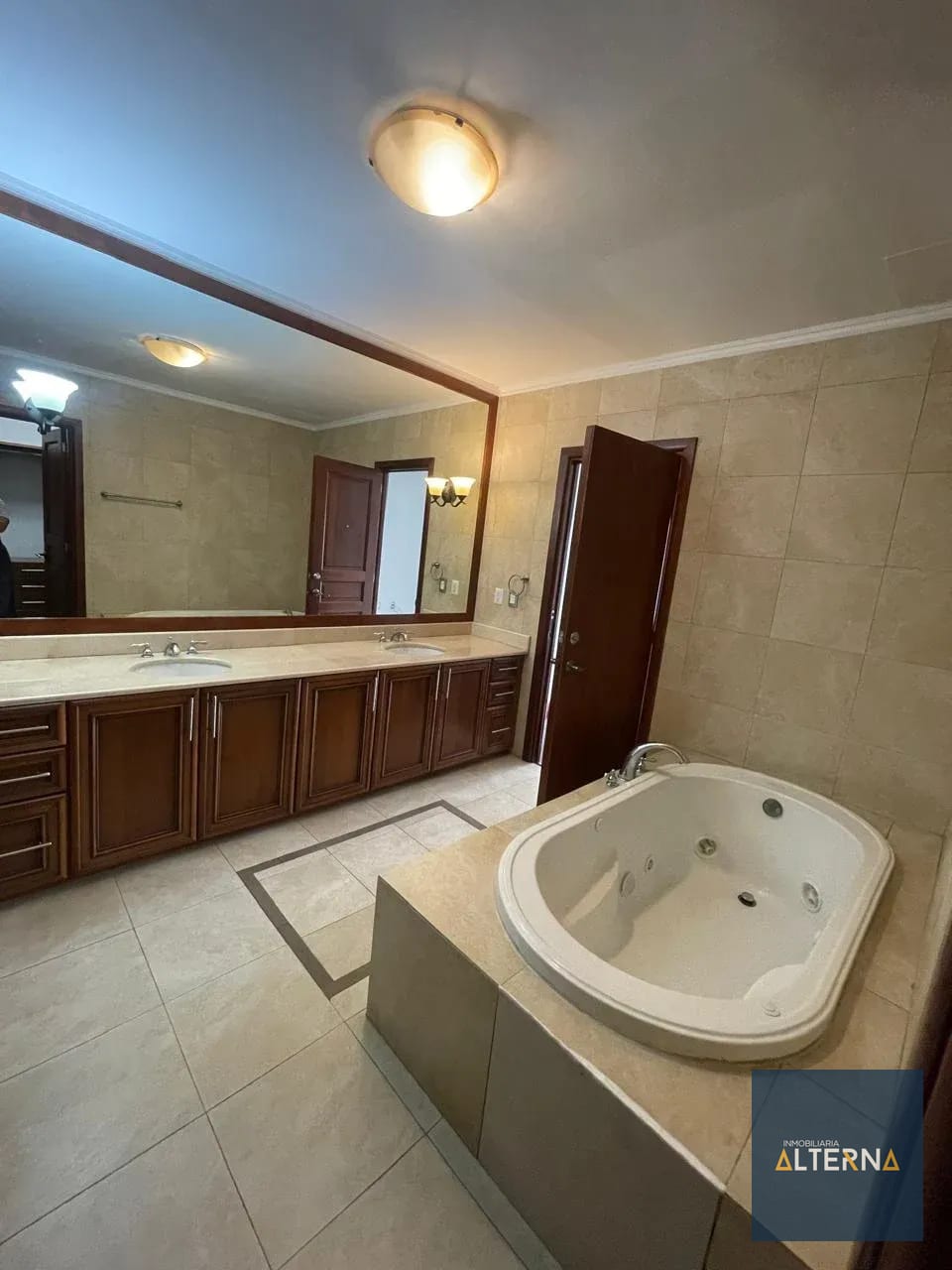 Apartamento en Renta en Zona 14 Tadeus — Apartamento en Venta en Zona 14, Guatemala, Ciudad — foto 8 de 13