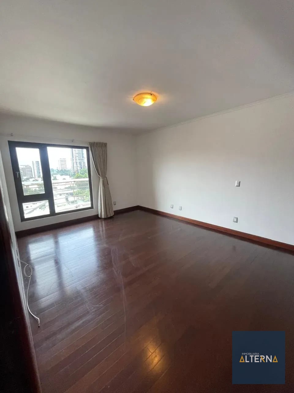 Apartamento en Renta en Zona 14 Tadeus — Apartamento en Venta en Zona 14, Guatemala, Ciudad — foto 10 de 13