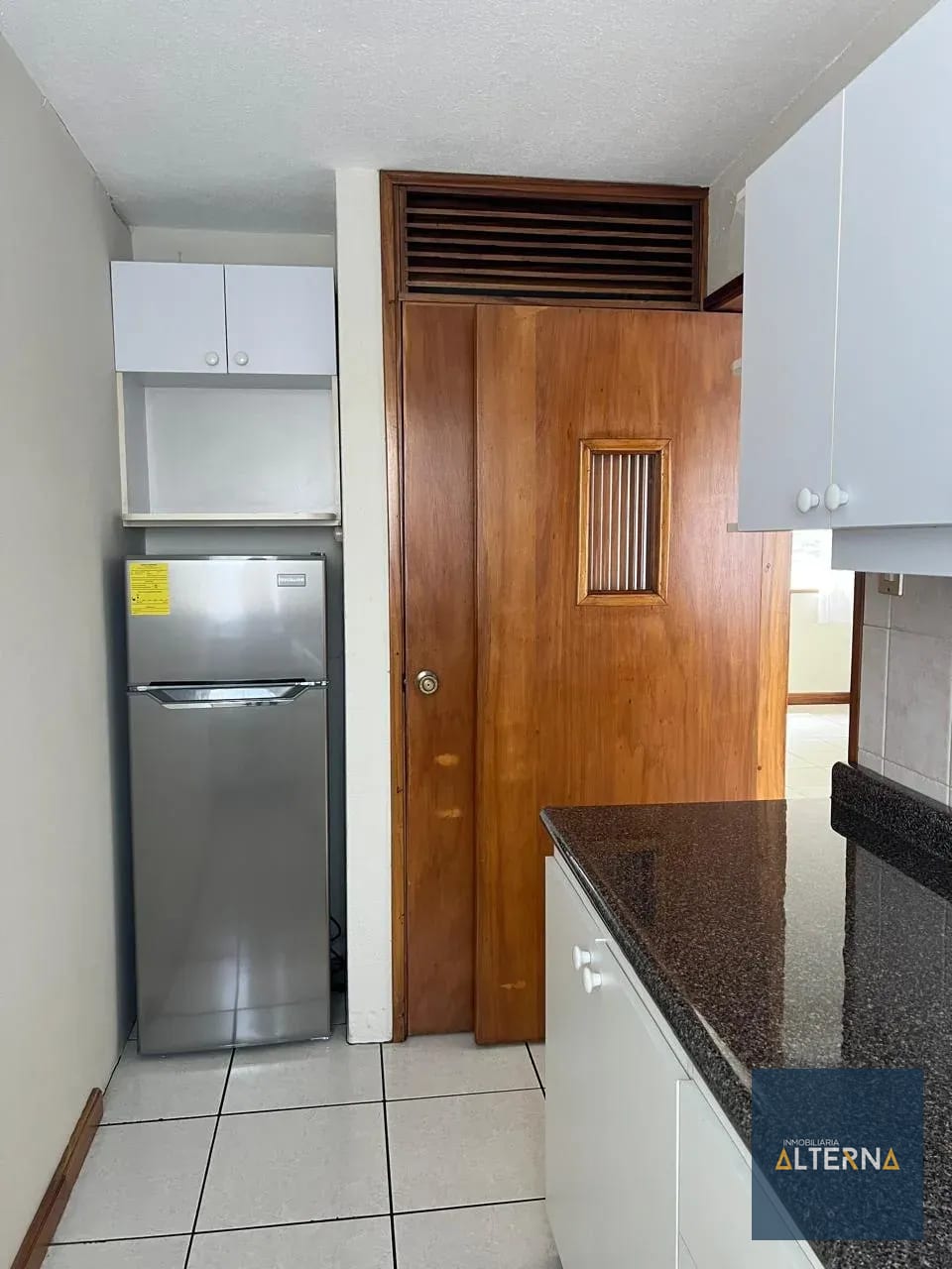 Apartamento en Renta Zona 9 — Apartamento en Alquiler en Zona 9, Guatemala, Ciudad — foto 9 de 12