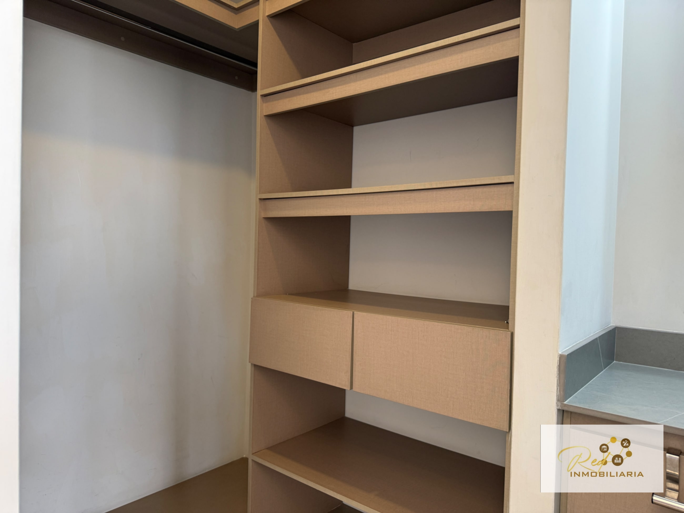 Apartamento en Venta – Niko10, Zona 10 — Apartamento en Venta en Niko 10, Zona 10, Guatemala, Ciudad — foto 8 de 16
