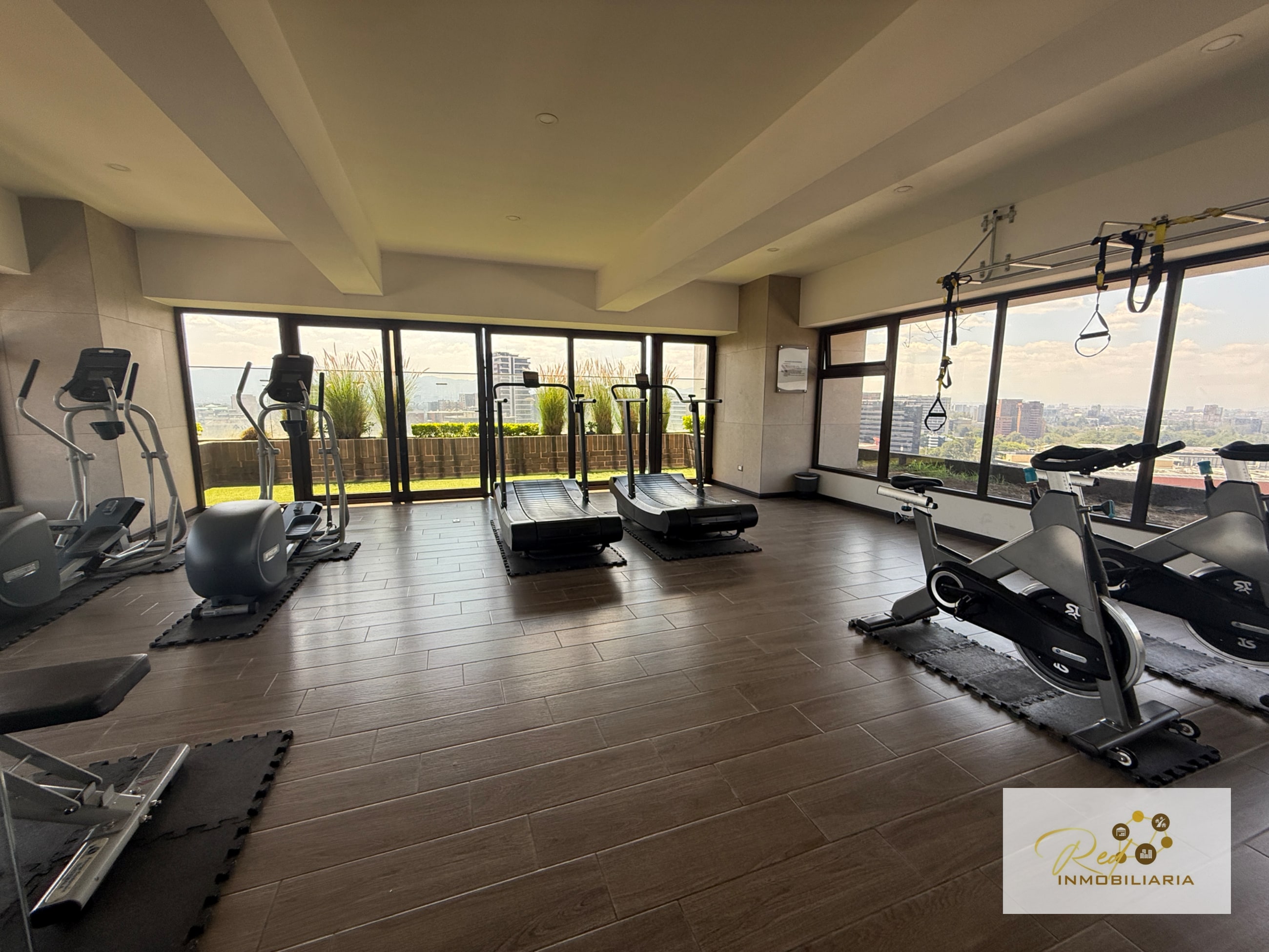 Apartamento en Venta – Niko10, Zona 10 — Apartamento en Venta en Niko 10, Zona 10, Guatemala, Ciudad — foto 11 de 16