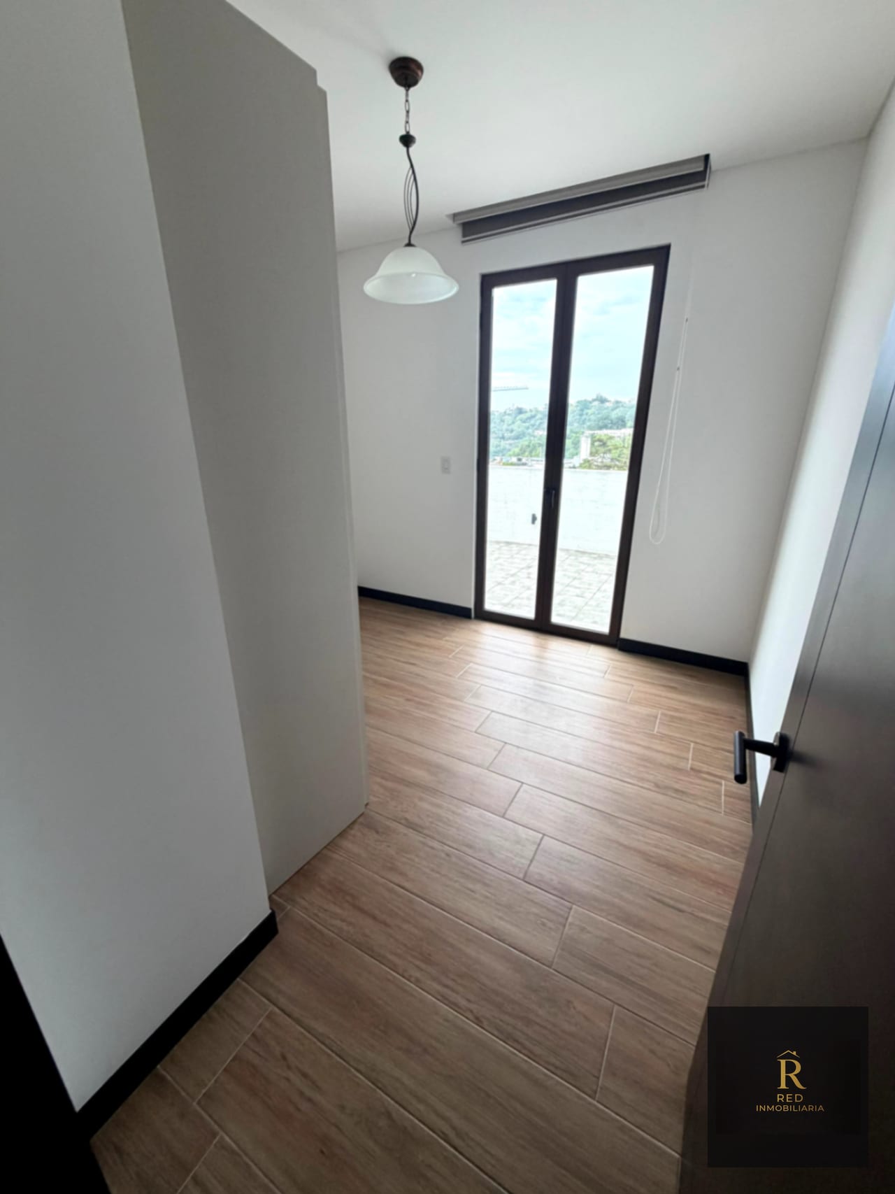 🏢 Apartamento en Alquiler — Edificio Lirios 3 de Cayala — Apartamento en Alquiler en Ciudad Cayalá, Zona 16, Guatemala, Ciudad — foto 9 de 17