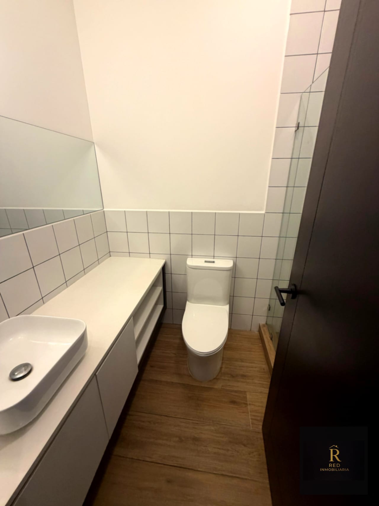 🏢 Apartamento en Alquiler — Edificio Lirios 3 de Cayala — Apartamento en Alquiler en Ciudad Cayalá, Zona 16, Guatemala, Ciudad — foto 16 de 17