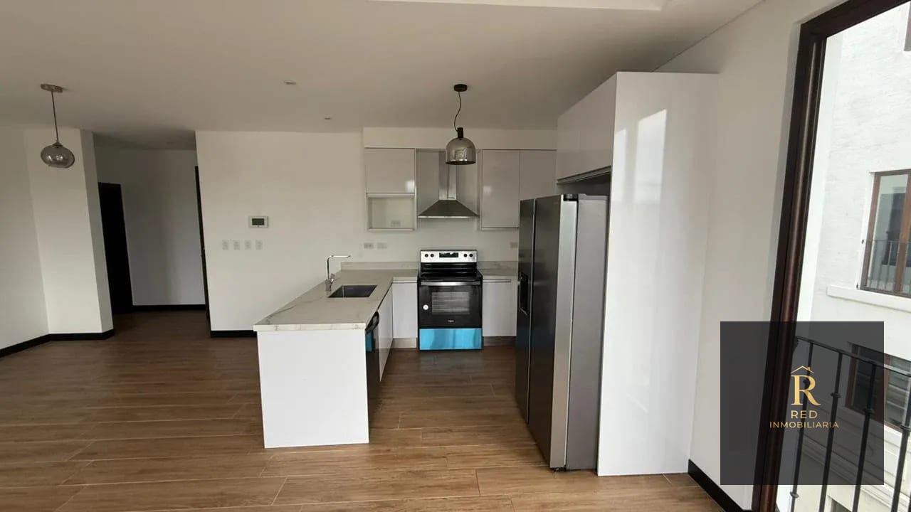 🏢 Apartamento en Alquiler — Edificio Lirios 3 de Cayala — Apartamento en Alquiler en Ciudad Cayalá, Zona 16, Guatemala, Ciudad — foto 3 de 17