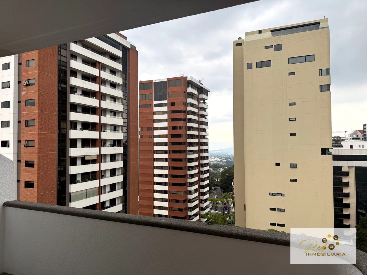 🏙️ Apartamento en Alquiler | Edificio Bellini, Zona 14 — Apartamento en Alquiler en Zona 14, Guatemala, Ciudad — foto 1 de 15