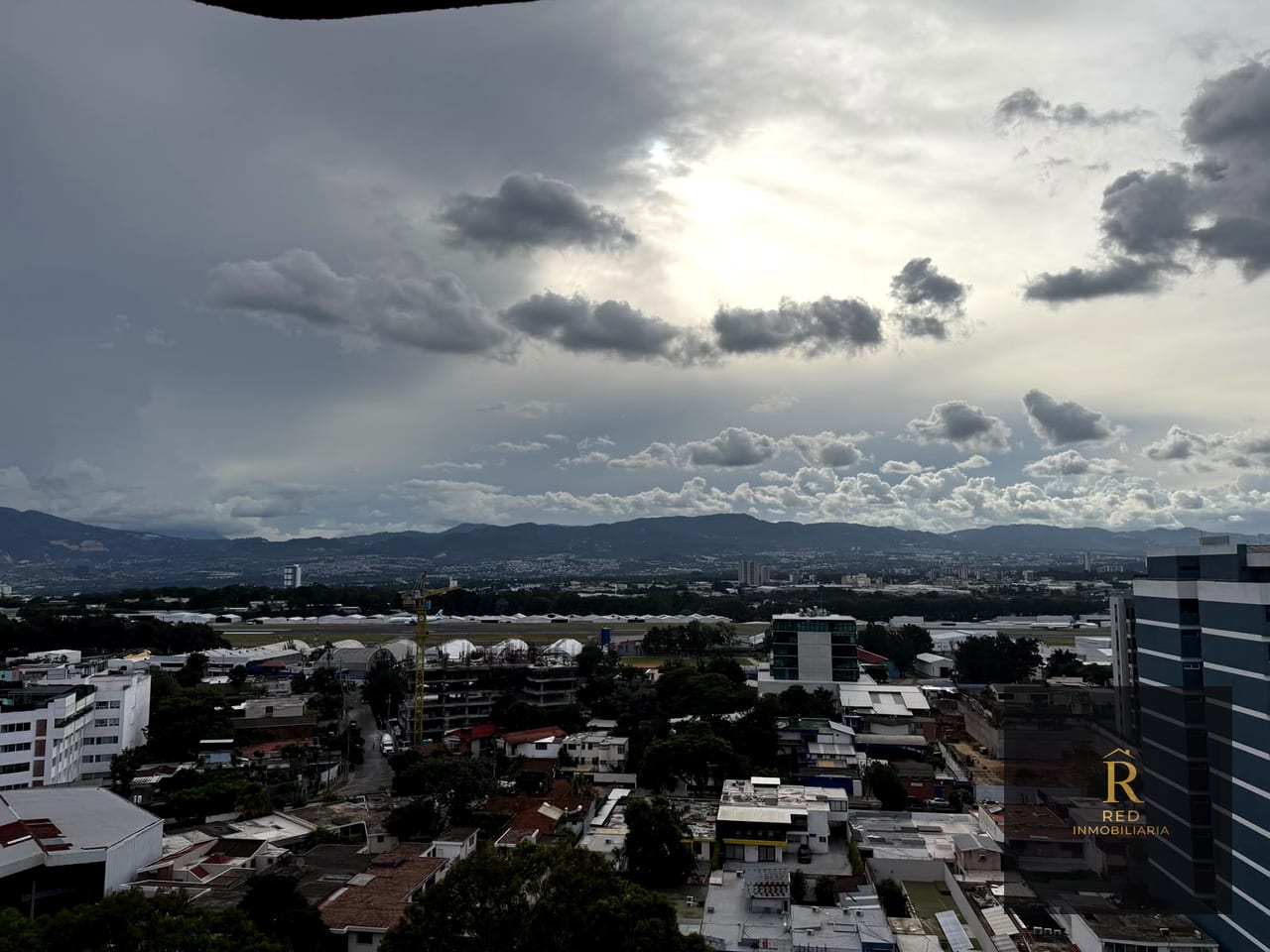 🏢 Apartamento en Venta – Edificio Bellini, Zona 14 — Apartamento en Venta en Bellini, Zona 14, Guatemala, Ciudad — foto 4 de 13