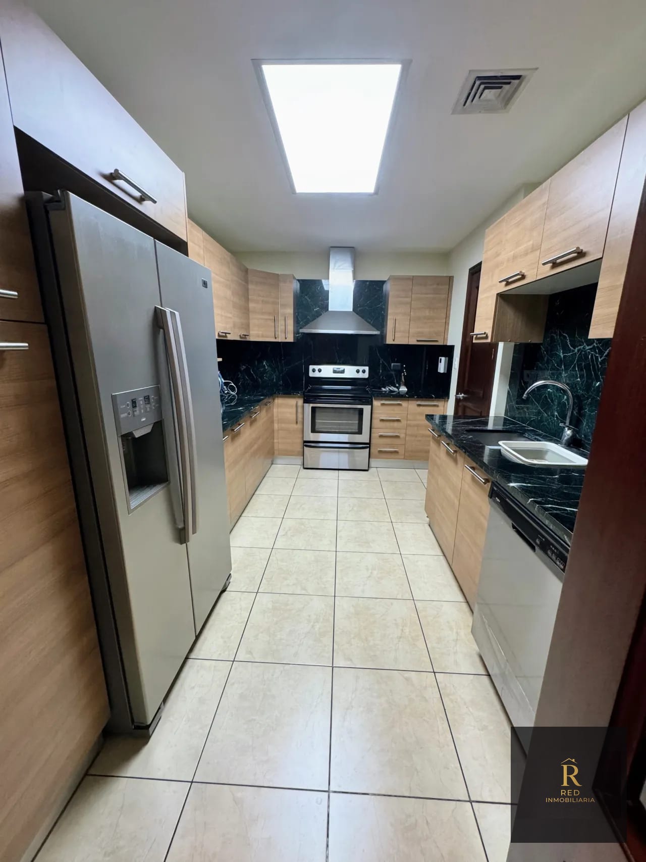 Venta Apartamento de Lujo, Edificio Santa María, Zona 10, Guatemala — Apartamento en Venta en Santa María, Zona 10, Guatemala, Ciudad — foto 4 de 15